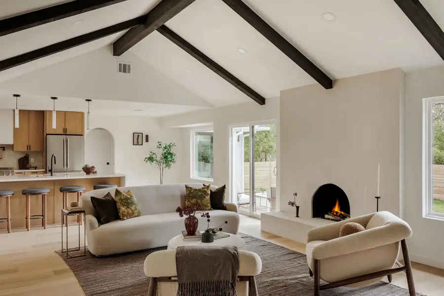 9201 Collingwood Dr, Austin, TX 78748 - Image #2