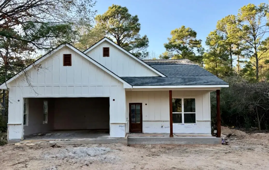 104 Pony Grass Ln, Bastrop, TX 78602 - #1