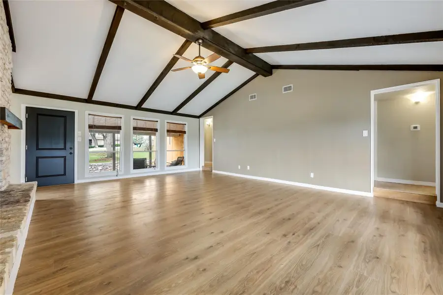 5405 Country Club Dr, Lago Vista, TX 78645 - #2