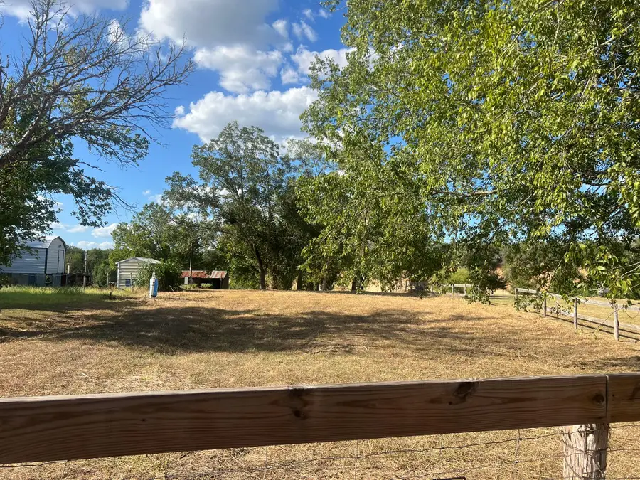 211 Hidden Shores Loop, Smithville, TX 78957 - #2