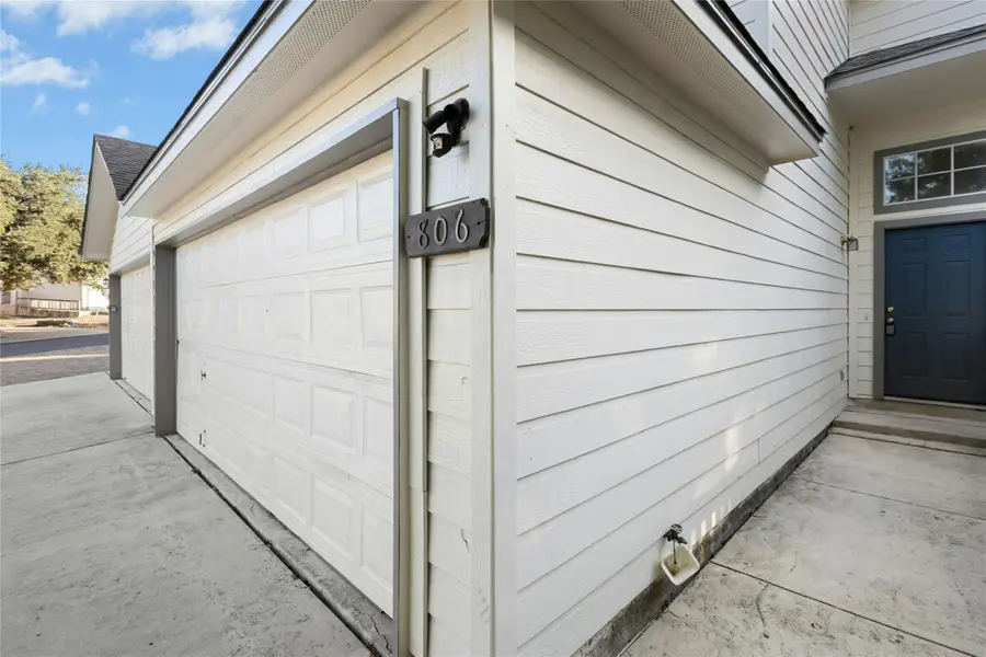 806/808 Sagewood Trl, San Marcos, TX 78666 - Image #3