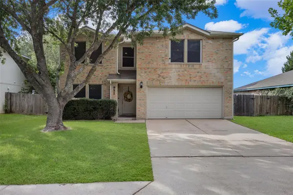 951 Brandi Cir, Kyle, TX 78640
