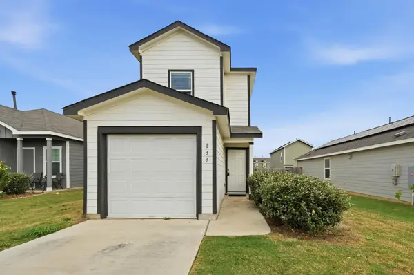 139 Gabbro Gdns, Maxwell, TX 78656