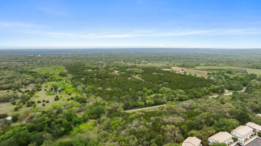 175 Eastwood Ln, San Marcos, TX 78666 - #3