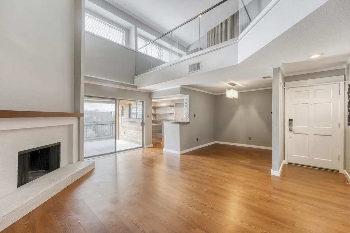 8200 Neely Dr #214, Austin, TX 78759 - #1