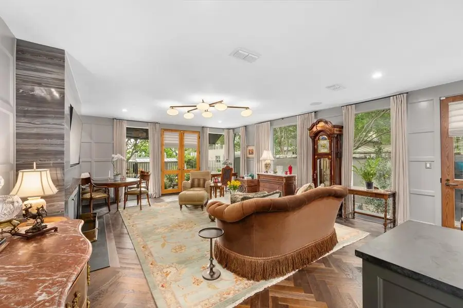 1111 W 12th St #108, Austin, TX 78703 - #3