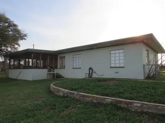 3824 Ranch Road 261, Buchanan Dam, TX 78609