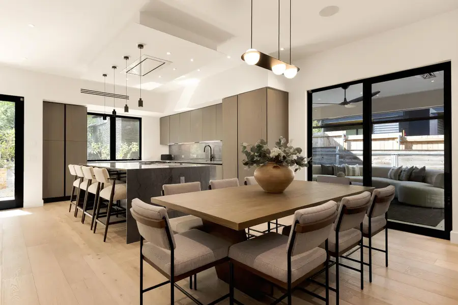 2309 S 4th St, Austin, TX 78704 - #3