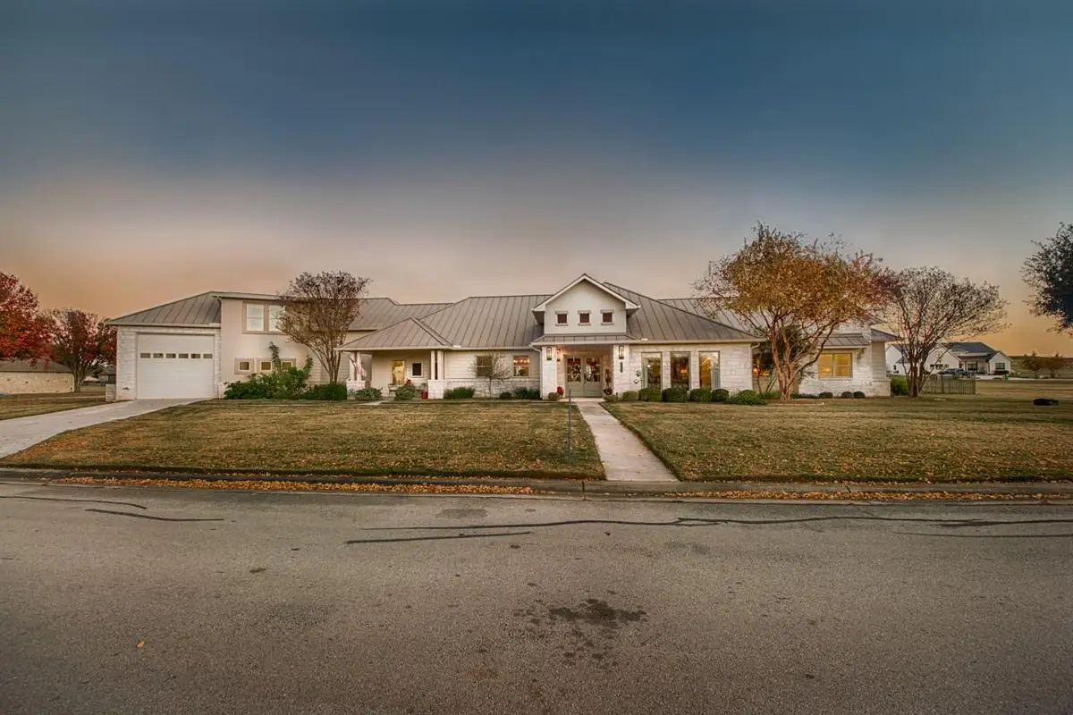 1600 Legends Pkwy, Kingsland, TX 78639 - #1