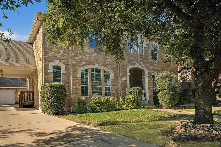 2450 Arbor Dr, Round Rock, TX 78681 - Image #3