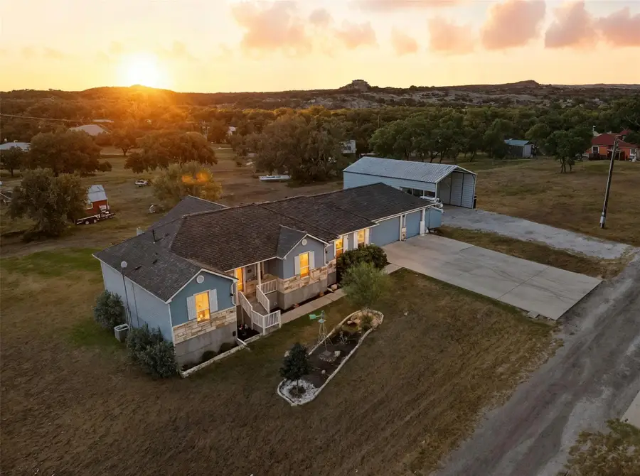 113 County Road 139c, Burnet, TX 78611 - Image #2