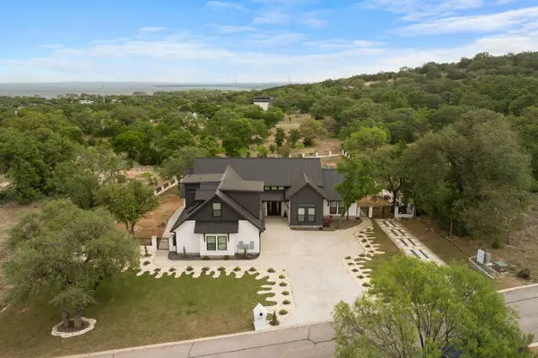 143 Keystone Rdg, Buchanan Dam, TX 78609