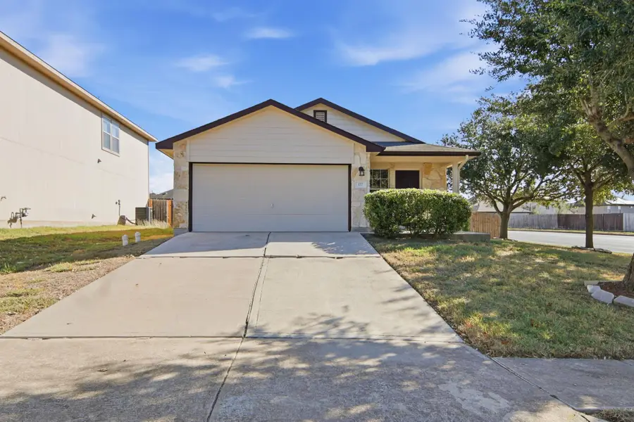 177 Pebble Creek Ln, Buda, TX 78610 - Image #2