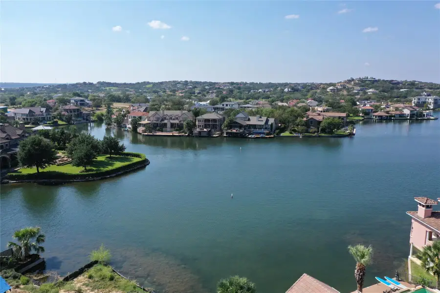 109 Applehead Island Dr, Horseshoe Bay, TX 78657 - Image #3