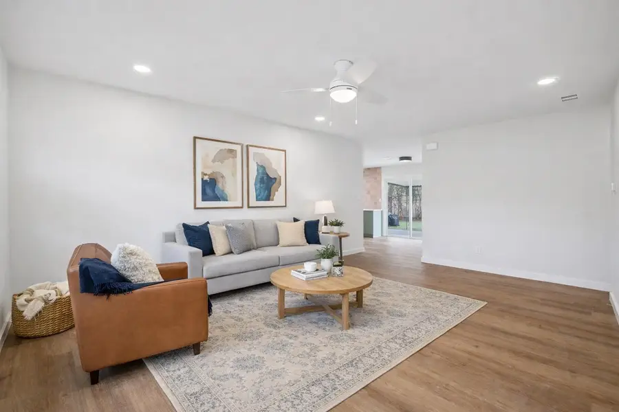 7101 Cherry Meadow Dr, Austin, TX 78745 - #3