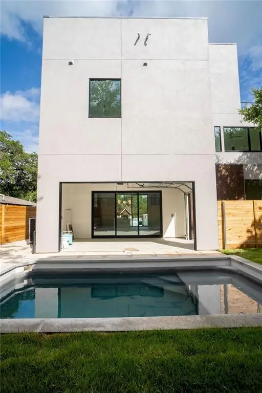 2411 Winsted Ln #1, Austin, TX 78703 - #2