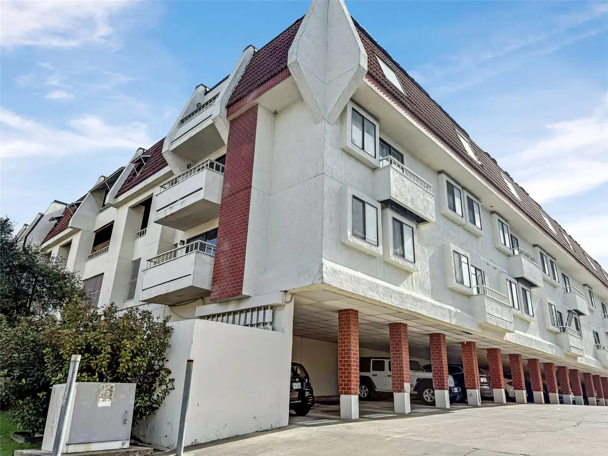 3115 Helms St #108, Austin, TX 78705 - #1