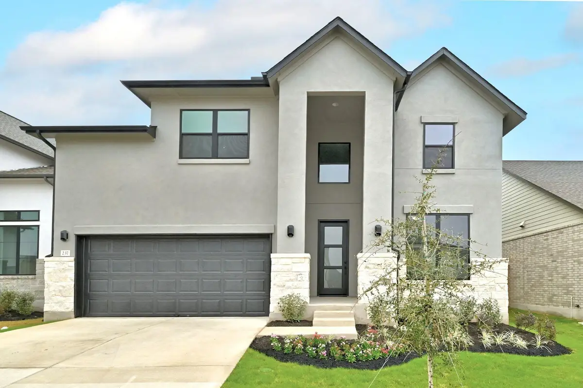 237 Coleto Trl, Bastrop, TX 78602 - Image #1
