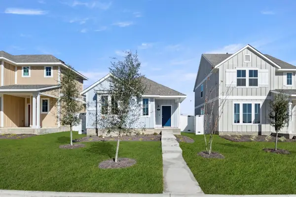 167 Daylily Dr, Elgin, TX 78621