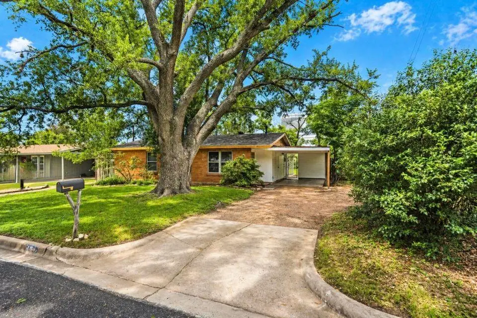5104 Waterbrook Dr, Austin, TX 78723 - #1