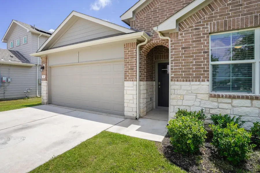 117 Rainmaker Cv, Bastrop, TX 78602 - #3