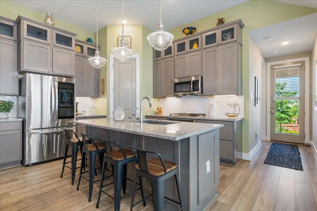 7912 Prairie Rye Dr, Lago Vista, TX 78645 - #1