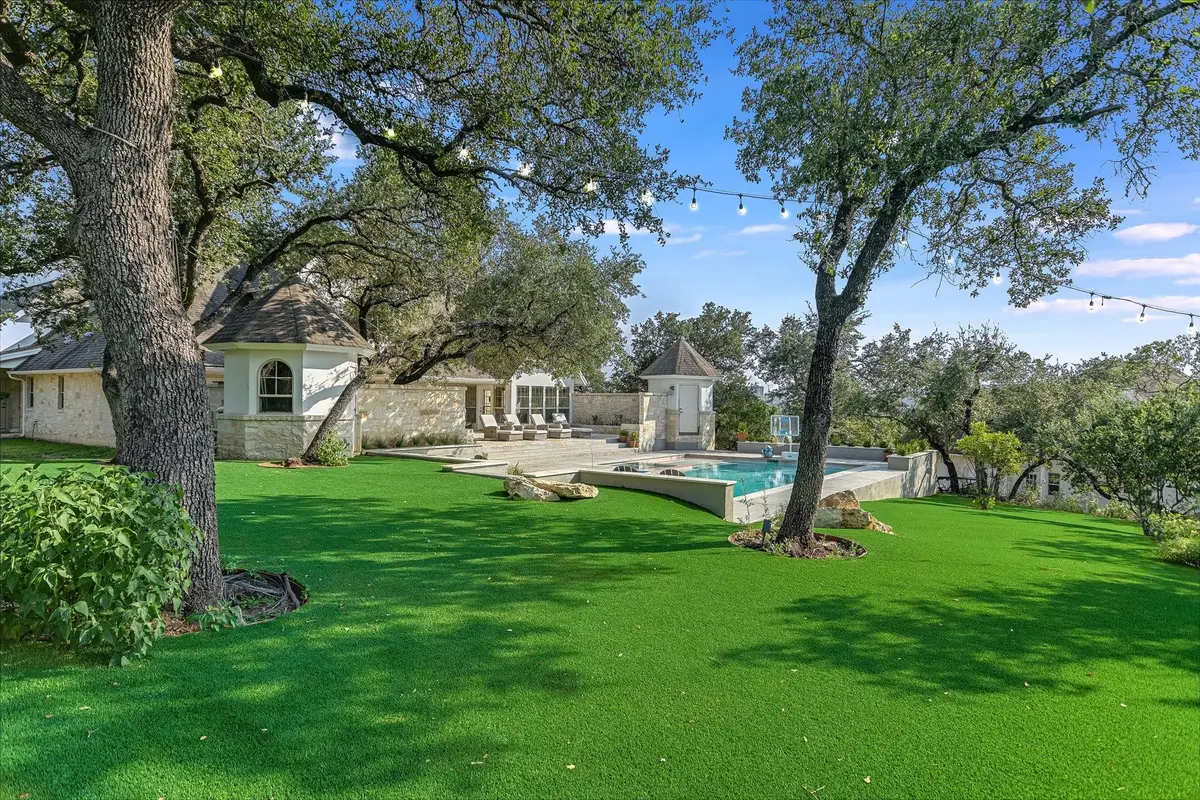 700 Furlong Dr, Austin, TX 78746 - #1