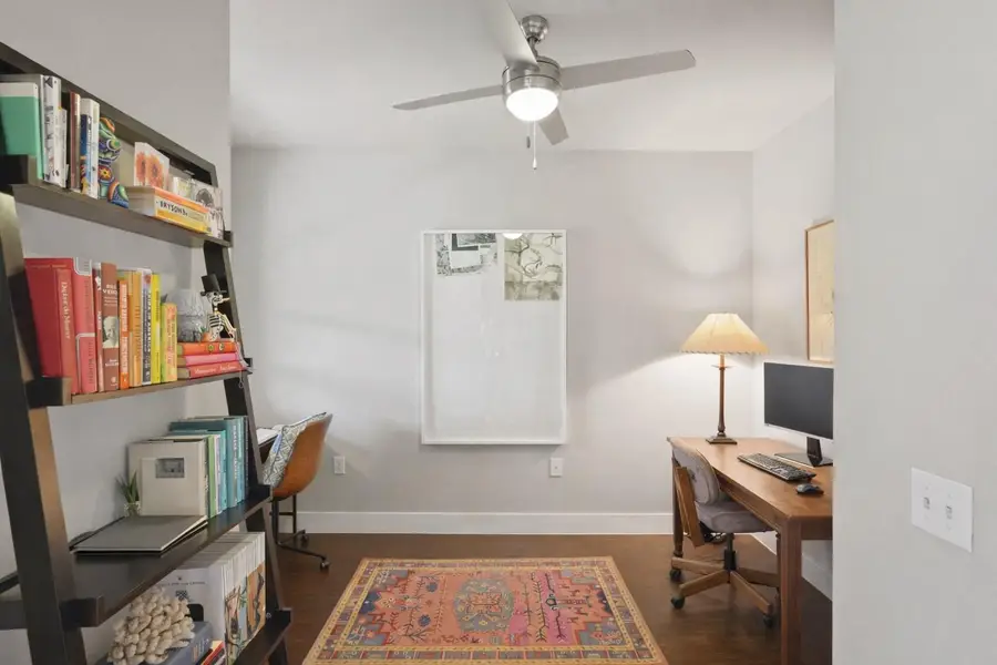 2725 Dulce Ln #233, Austin, TX 78704 - #3