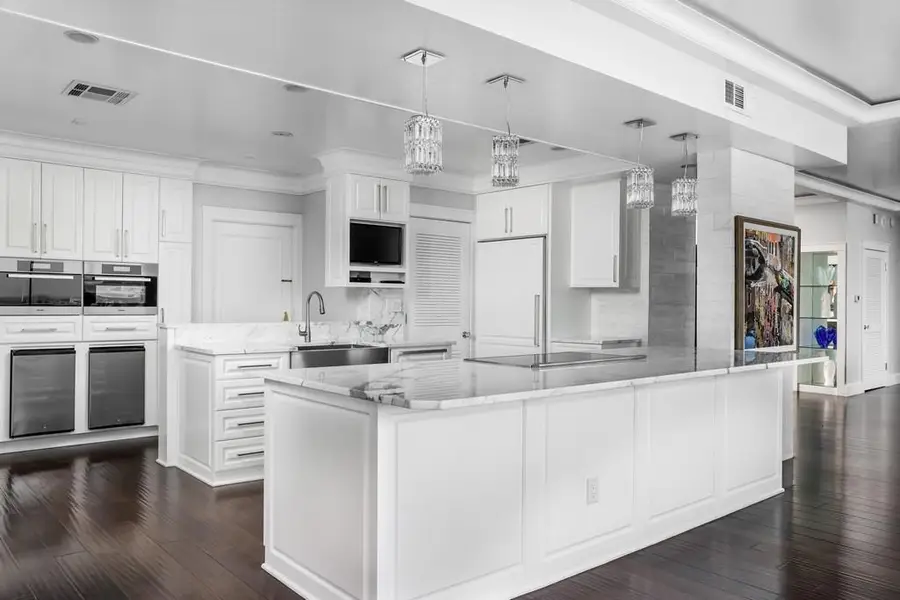 1801 Lavaca St #12GHJ, Austin, TX 78701 - #2