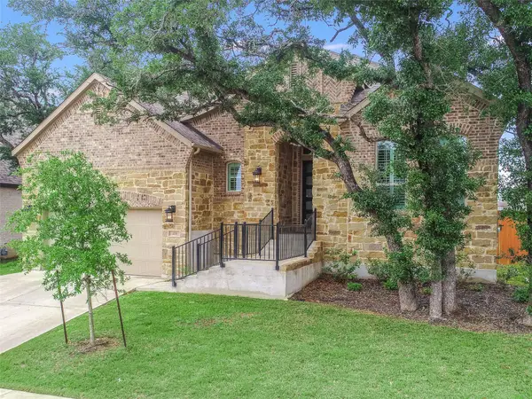 109 Quiet Oak Rd, San Marcos, TX 78666