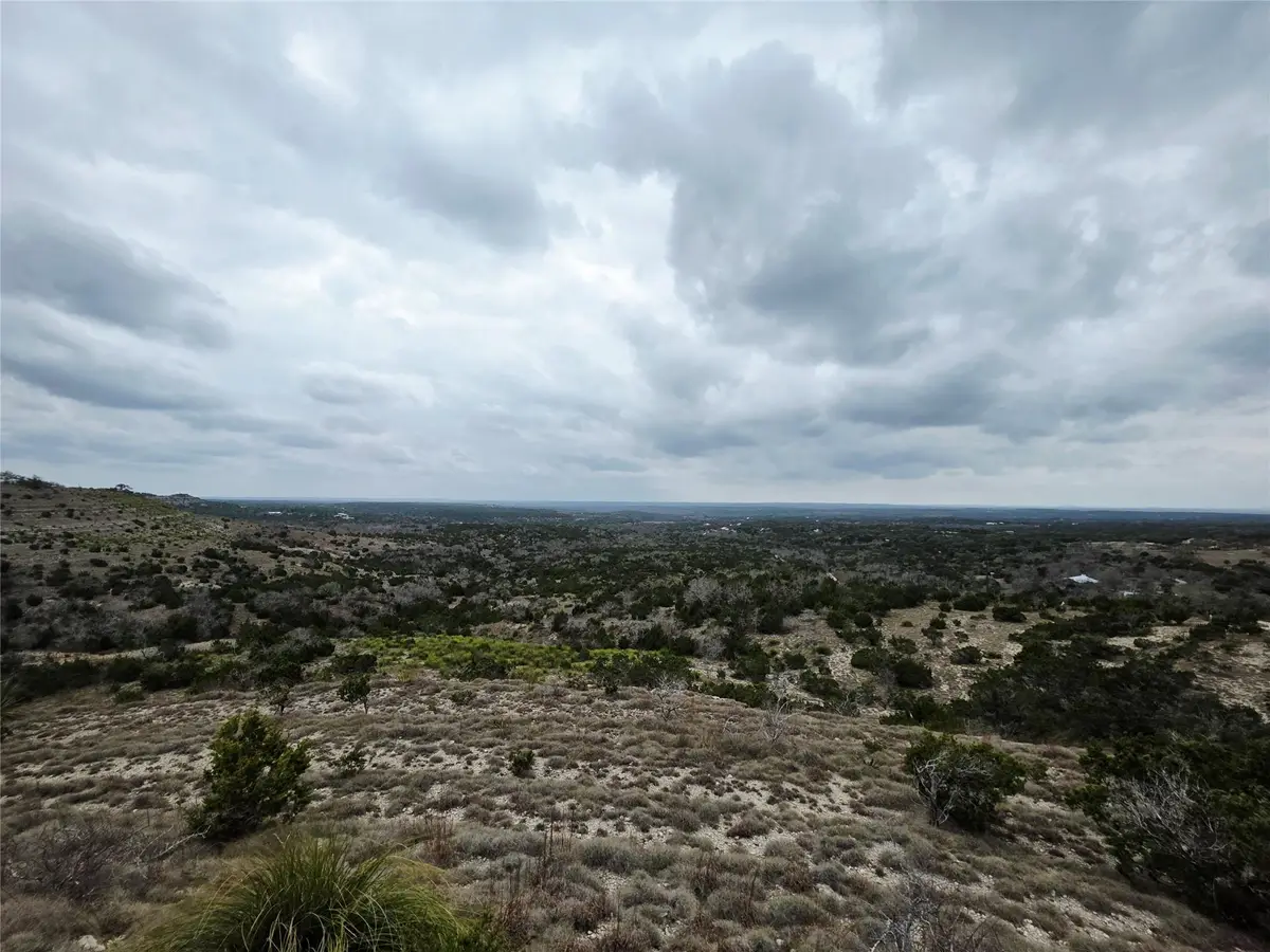 1017 Montell Rd, Wimberley, TX 78676 - #1