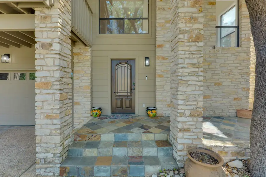 103 Crescent Blf, Lakeway, TX 78734 - #2