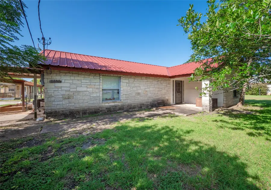 1600 W State Highway 29, Bertram, TX 78605 - #3