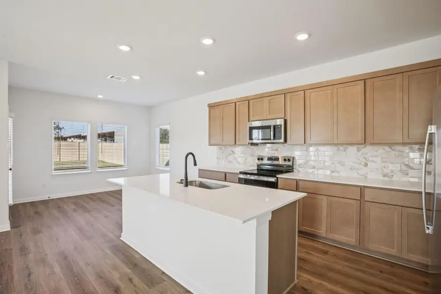 480 Josey Wales Dr, Jarrell, TX 76537 - Image #2