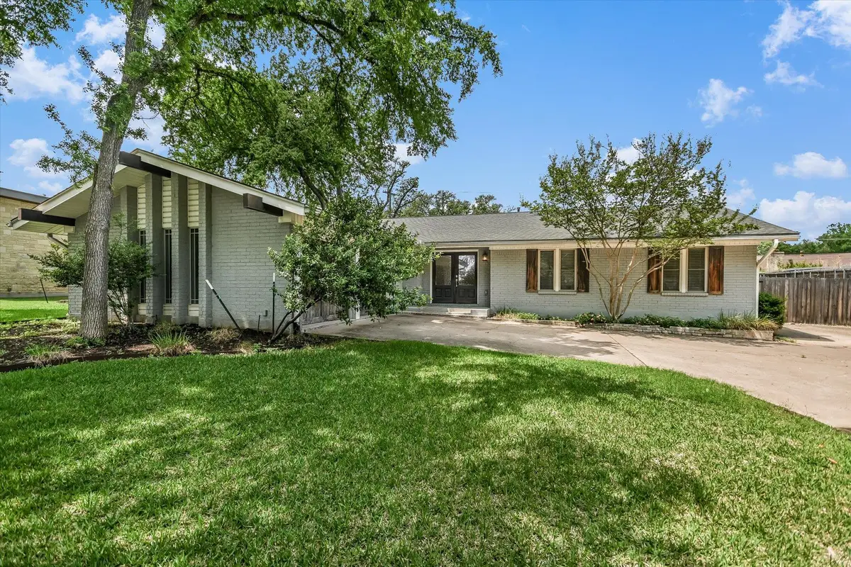 306 Briarwood Trl, Austin, TX 78746 - #1