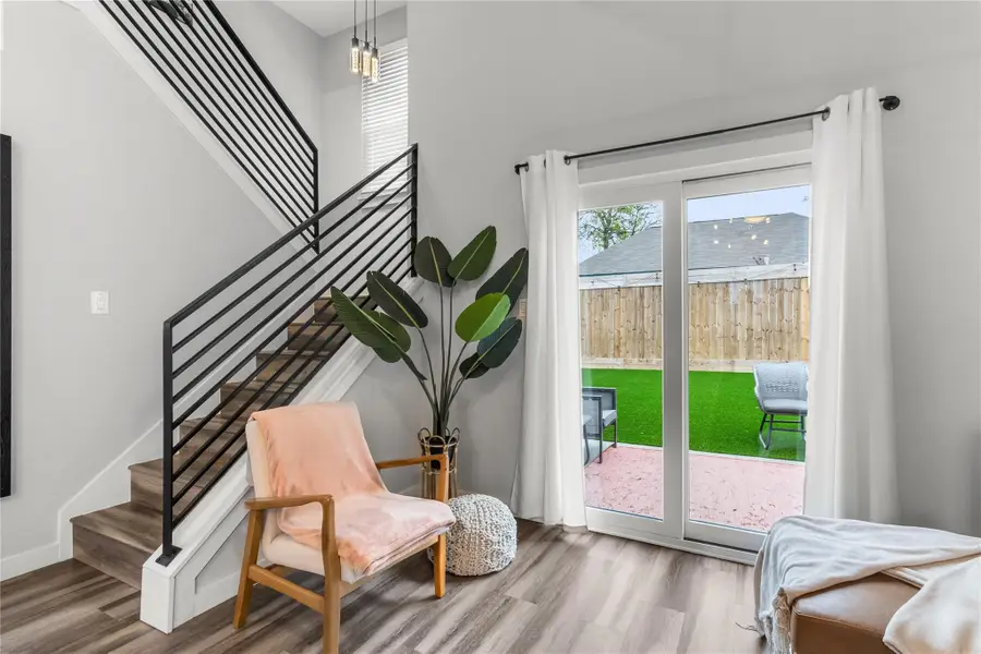 5405 Meadow Crst, Austin, TX 78744 - #2