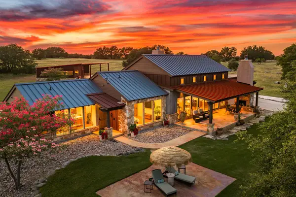 1509 County Road 326, Bertram, TX 78605