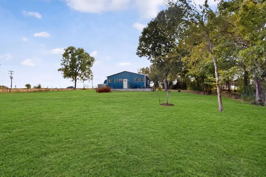 224 Old Coach Ln, Elgin, TX 78621 - #2