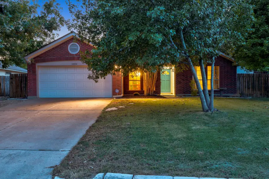 1602 Southwestern Blvd, Georgetown, TX 78626 - #2