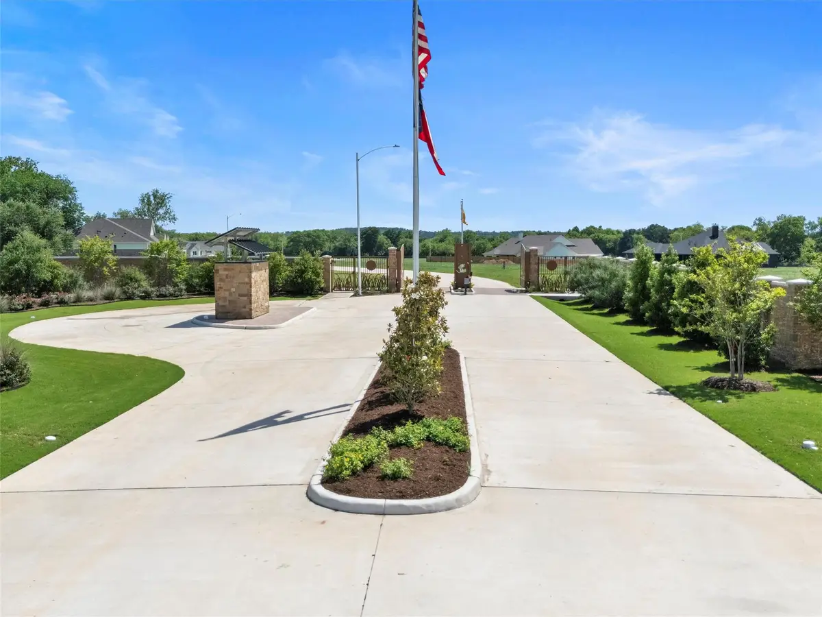 Lot 33 Hydrangea Dr, Smithville, TX 78957 - #1
