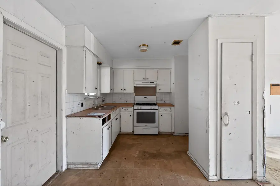 1705 Cherry Meadow Cir, Austin, TX 78745 - #2