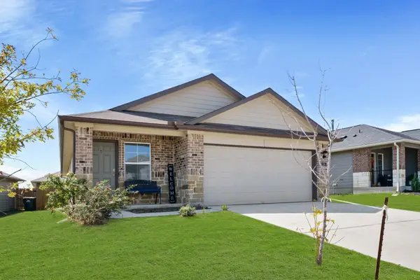 216 Calgary Ln, San Marcos, TX 78666