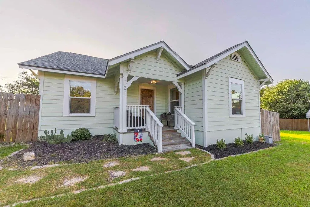121 Margot Ln, Spicewood, TX 78669 - #1