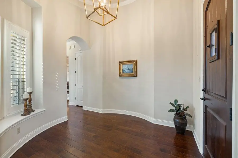 220 Tavish Trl, Lakeway, TX 78738 - Image #3