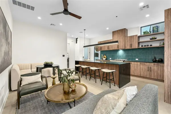 219 Lessin Ln #Unit 6, Austin, TX 78704