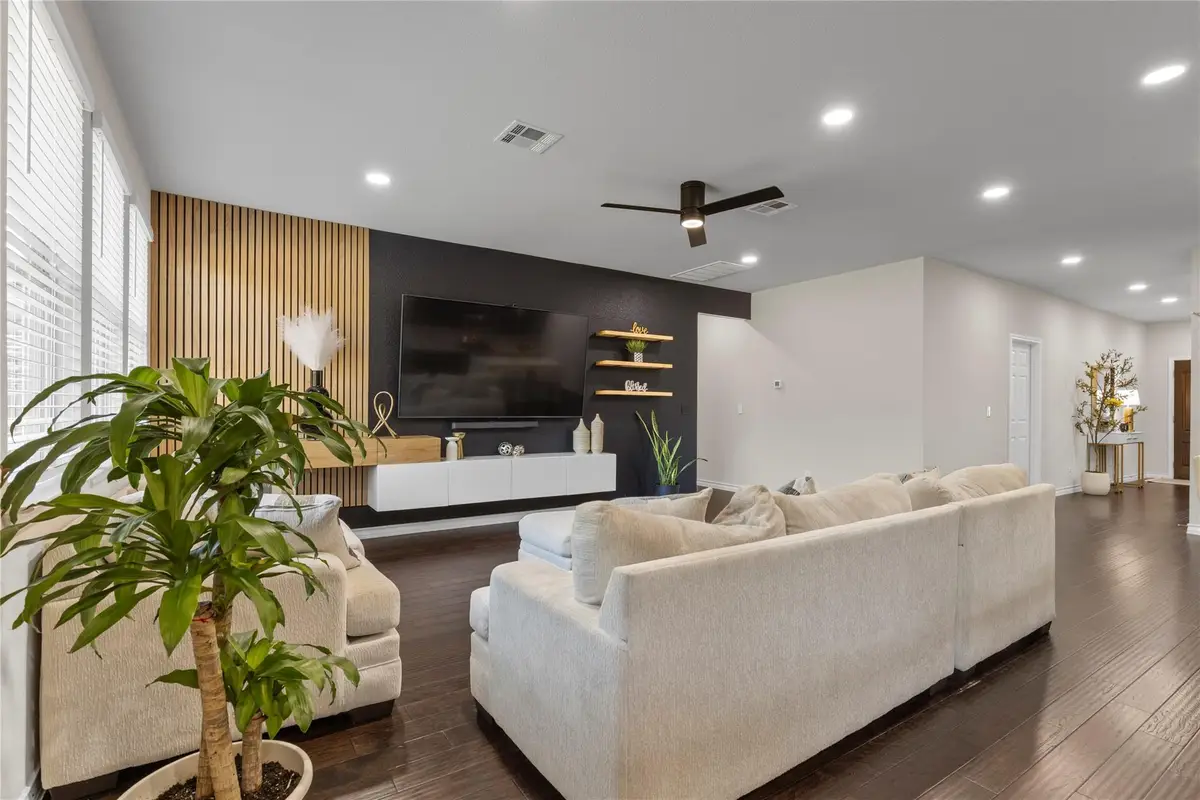 501 Limestone Rd, Liberty Hill, TX 78642 - Image #1