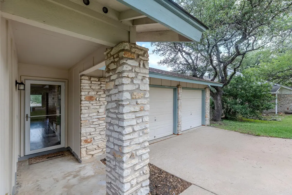 11707 Shoshone Dr, Austin, TX 78759 - #1