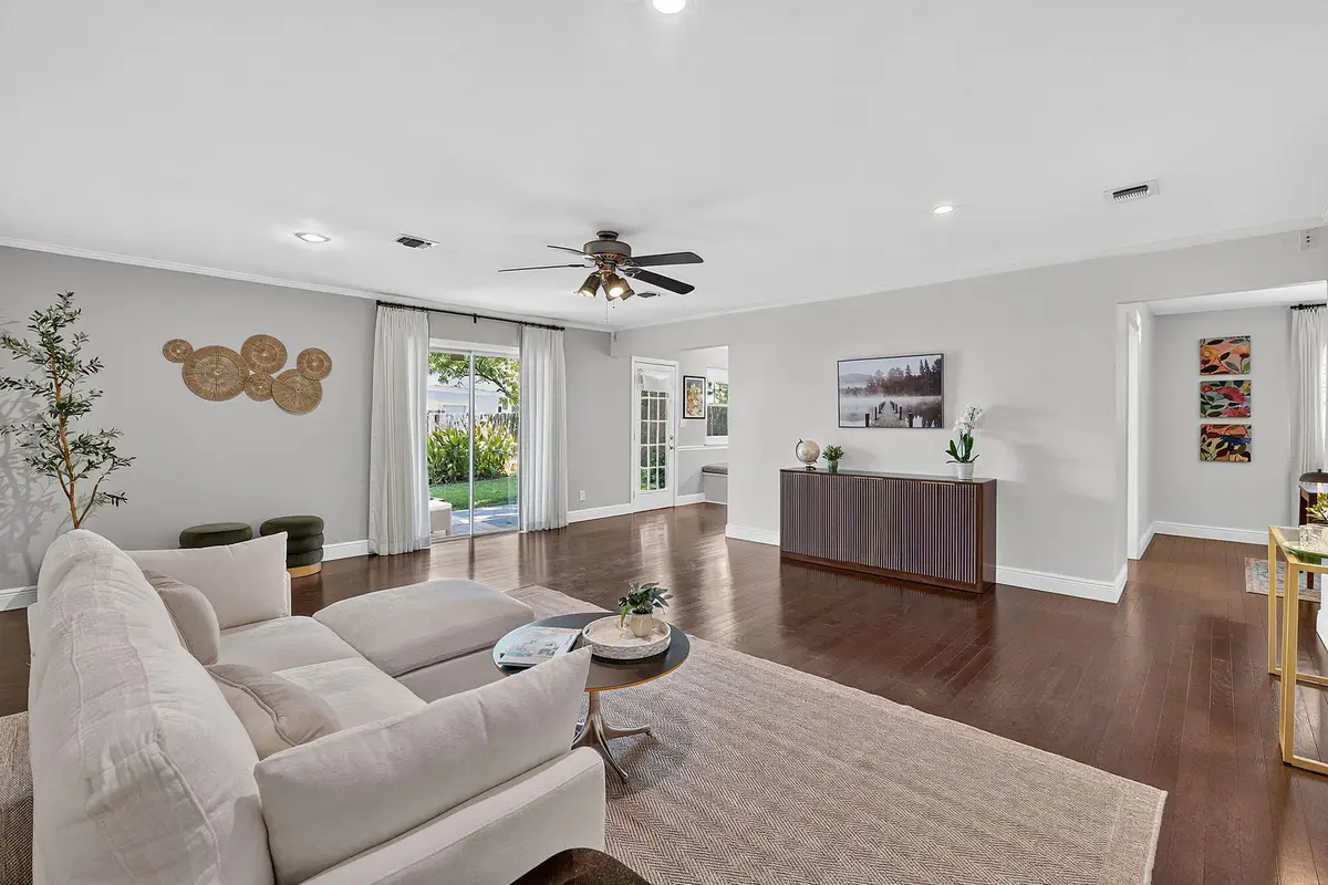 2114 Lanier Dr, Austin, TX 78757 - #1