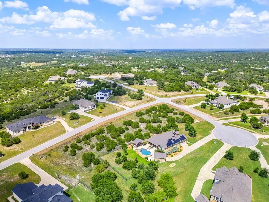 270 Honey Locust Ct, Driftwood, TX 78619 - #2