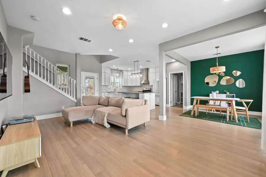 17305 Lake Wood Cir, Dripping Springs, TX 78620 - Image #3